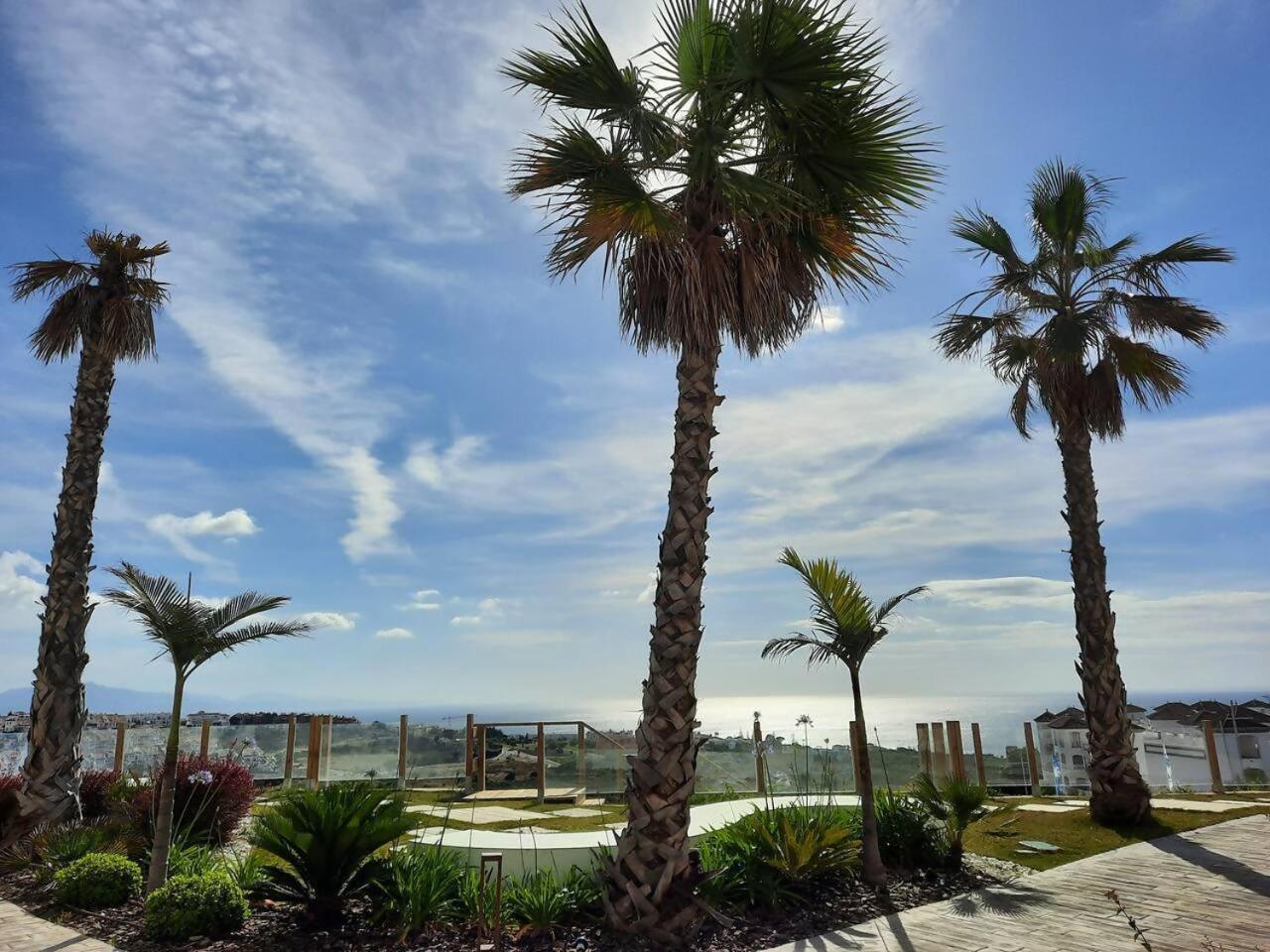 マニルバAtico Familiar Vistas Al Marアパートメント エクステリア 写真