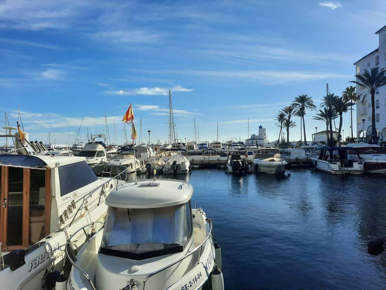 マニルバAtico Familiar Vistas Al Marアパートメント エクステリア 写真